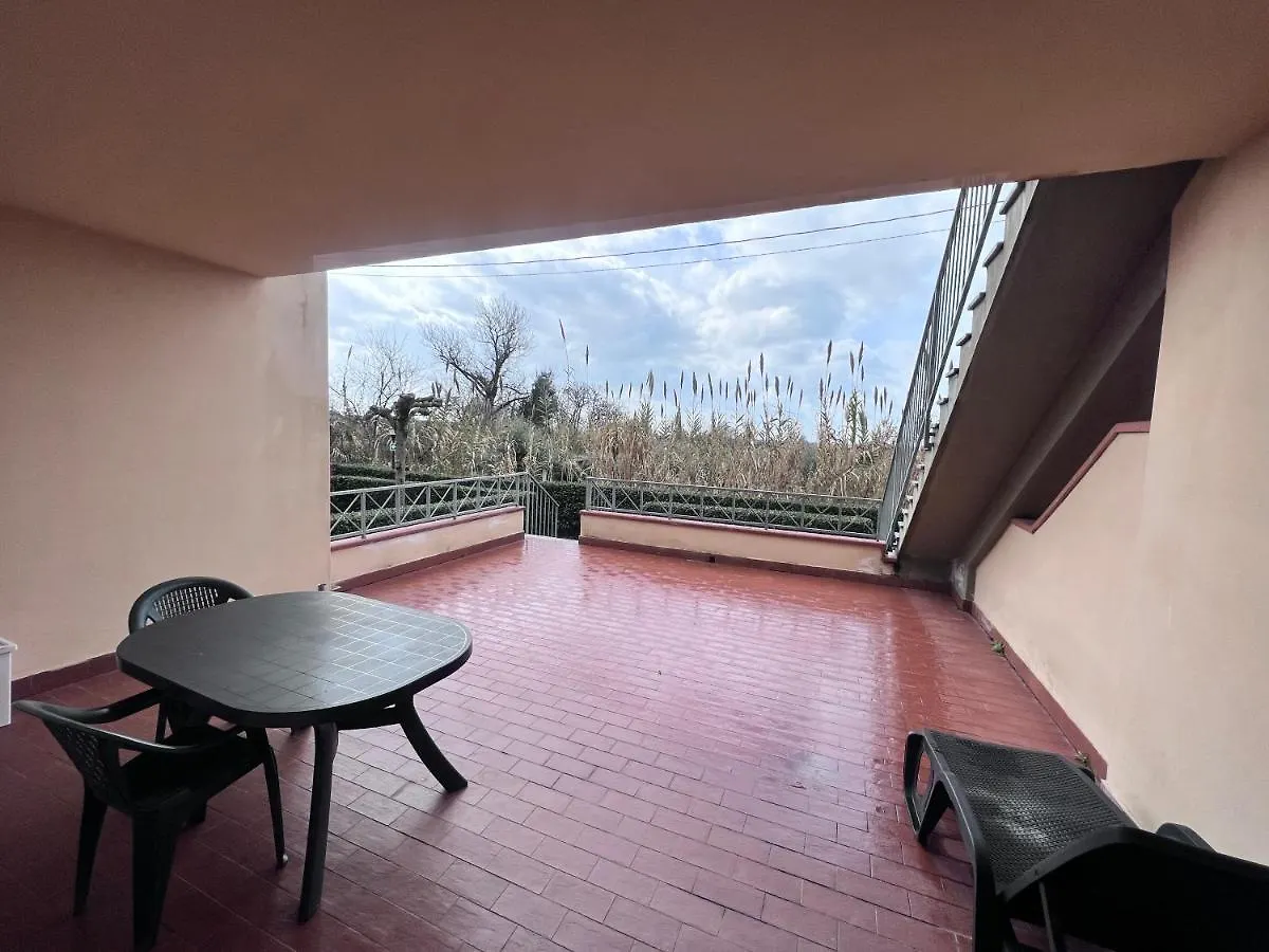 **  Aurelia Rta Detta Il Cascinale Aparthotel Montignoso Itália
