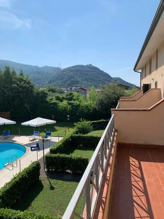 Aurelia Rta Detta Il Cascinale Aparthotel Montignoso 2*,