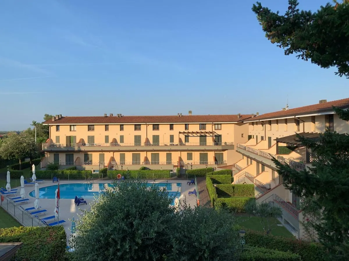 Aurelia Rta Detta Il Cascinale Aparthotel Montignoso
