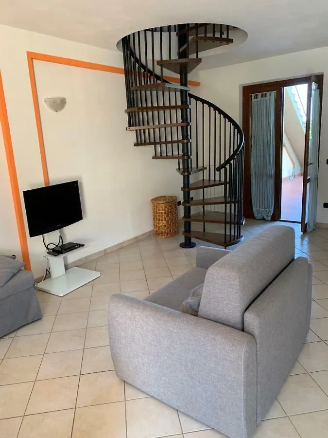Aurelia Rta Detta Il Cascinale Aparthotel Montignoso 2*,  Itália