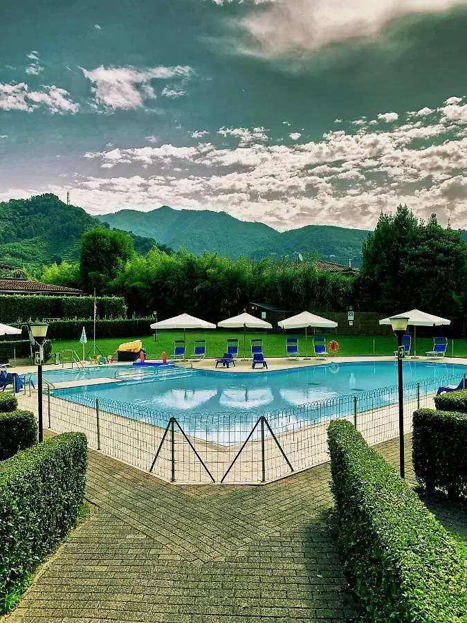 Aparthotel Aurelia Rta Detta Il Cascinale Montignoso